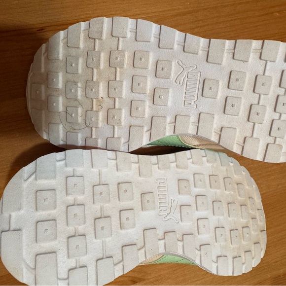 Puma Kids Sneakers - Cream, Mint Green, and Pink - Picture 3 of 4